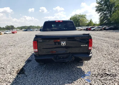 2018 Ram 1500 St z USA, uszkodzony, nr VIN 1C6RR7KG3JS258543